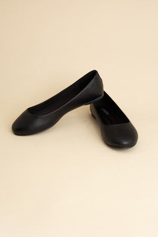 Black Round Toe Ballerina Flats from Flats collection you can buy now from Fashion And Icon online shop