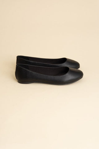 Black Round Toe Ballerina Flats from Flats collection you can buy now from Fashion And Icon online shop